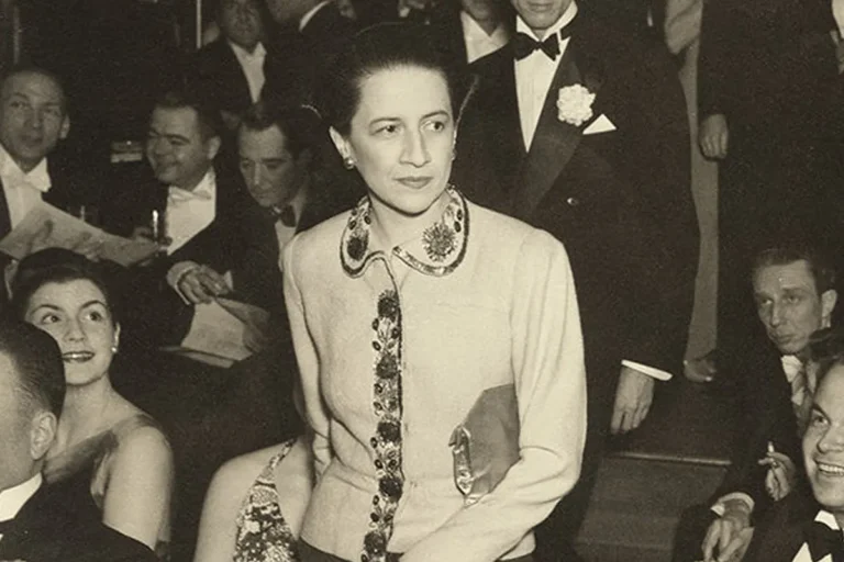 diana vreeland sepia