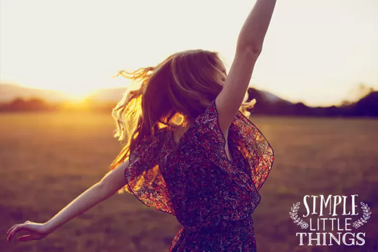 girl dancing in a field and simple little things logo